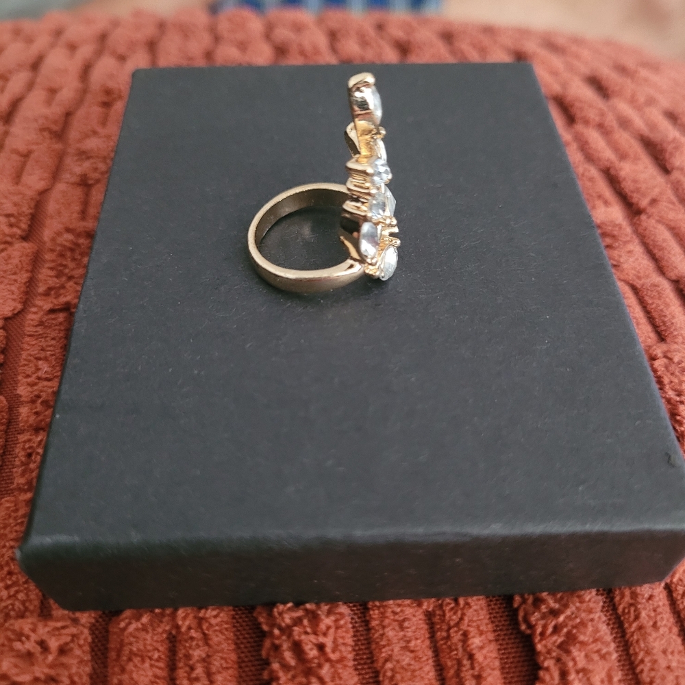 Ring - Picture 6 of 6